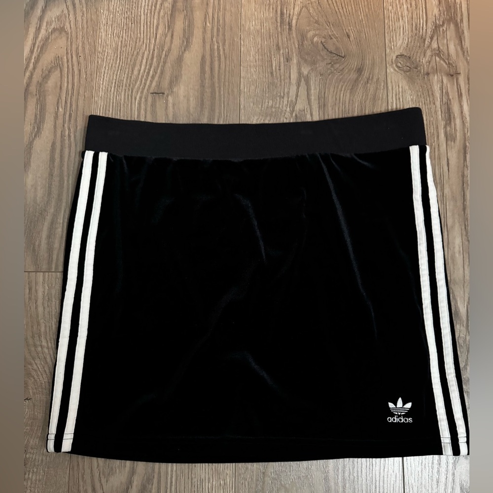 Adidas Original velour skirt